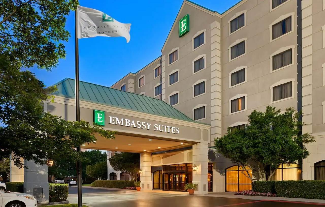 Embassy Suites By Hilton Dallas Near The Galleria Exterior foto