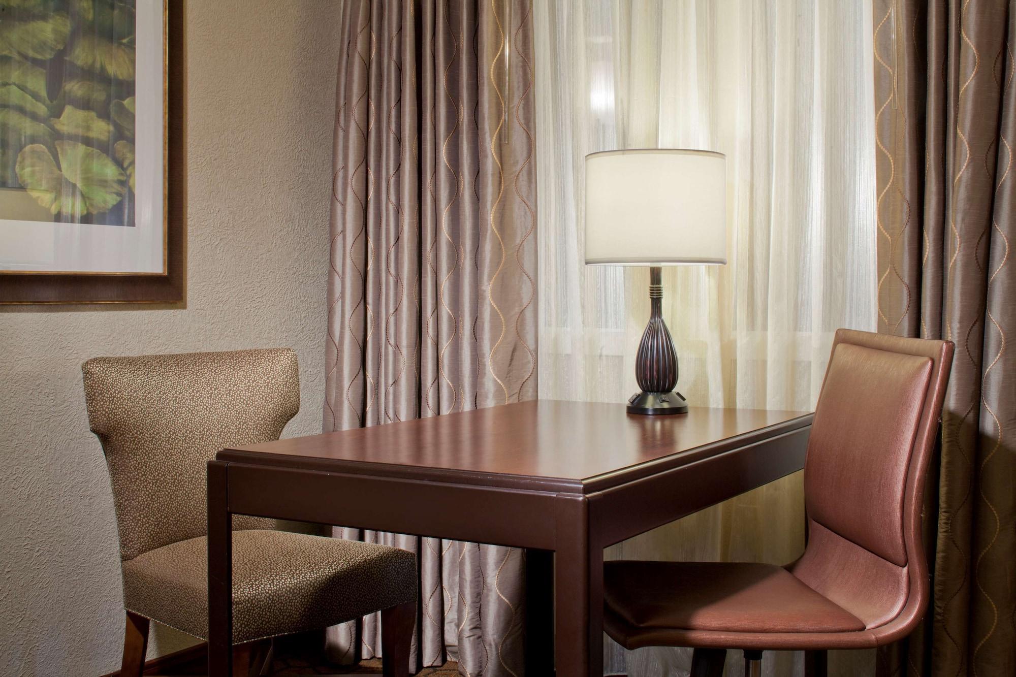 Embassy Suites By Hilton Dallas Near The Galleria Exterior foto