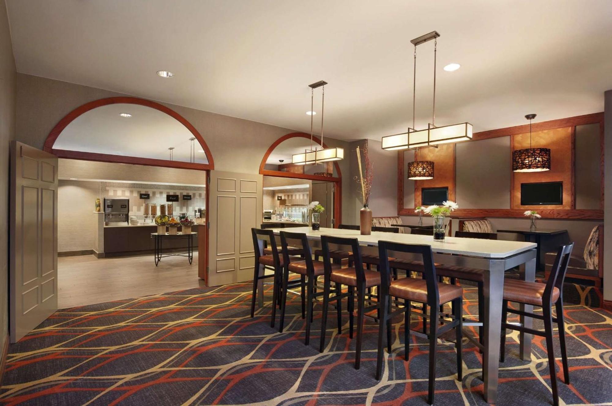 Embassy Suites By Hilton Dallas Near The Galleria Exterior foto